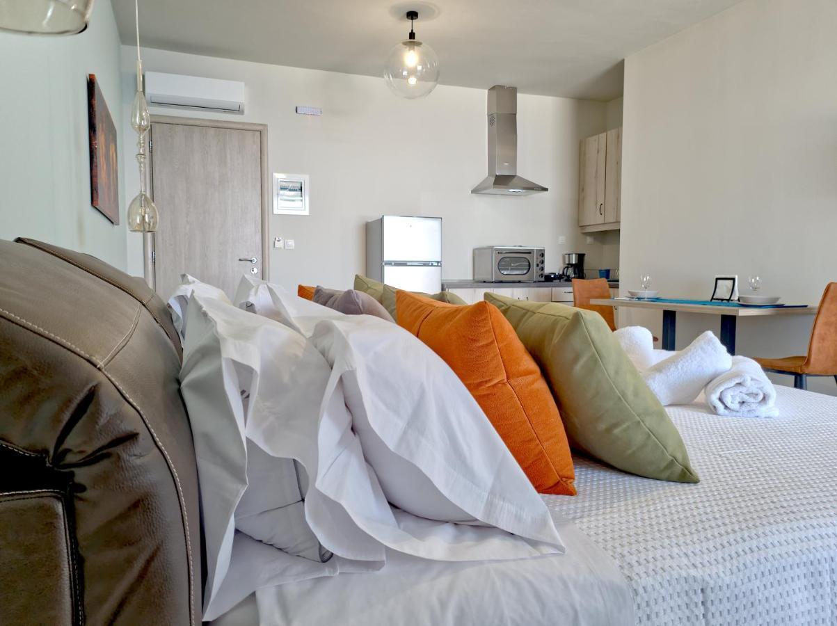 Epipleon Luxury Suites -105- Δωμάτιο 35Τμ Με Βεράντα 35Τμ Μπροστά Στη Θάλασσα Nafpaktos エクステリア 写真
